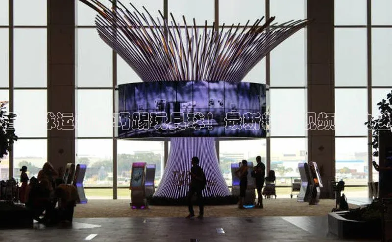 k8凯发官网(中国)金山办公看足球运动员巧踢玩具球！最新精彩视频大放送